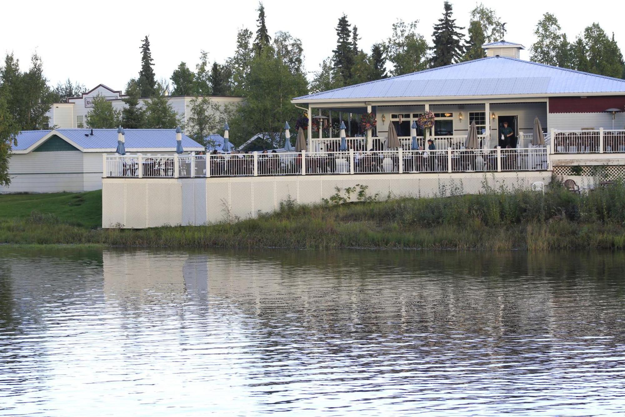River'S Edge Resort Fairbanks Eksteriør bilde